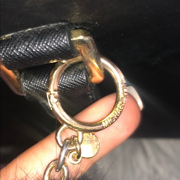 SOLD - Michael Kors Selma Satchel - Picture 4 of 14